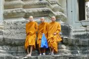 Living Buddhism