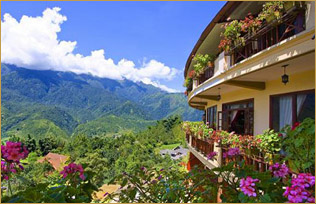 Chua Long Hotel