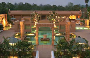 Castle Hotel